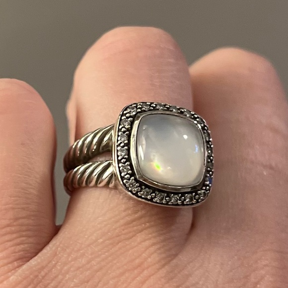 David Yurman Moonstone Albion Ring with Diamonds. - Picture 5 of 6
